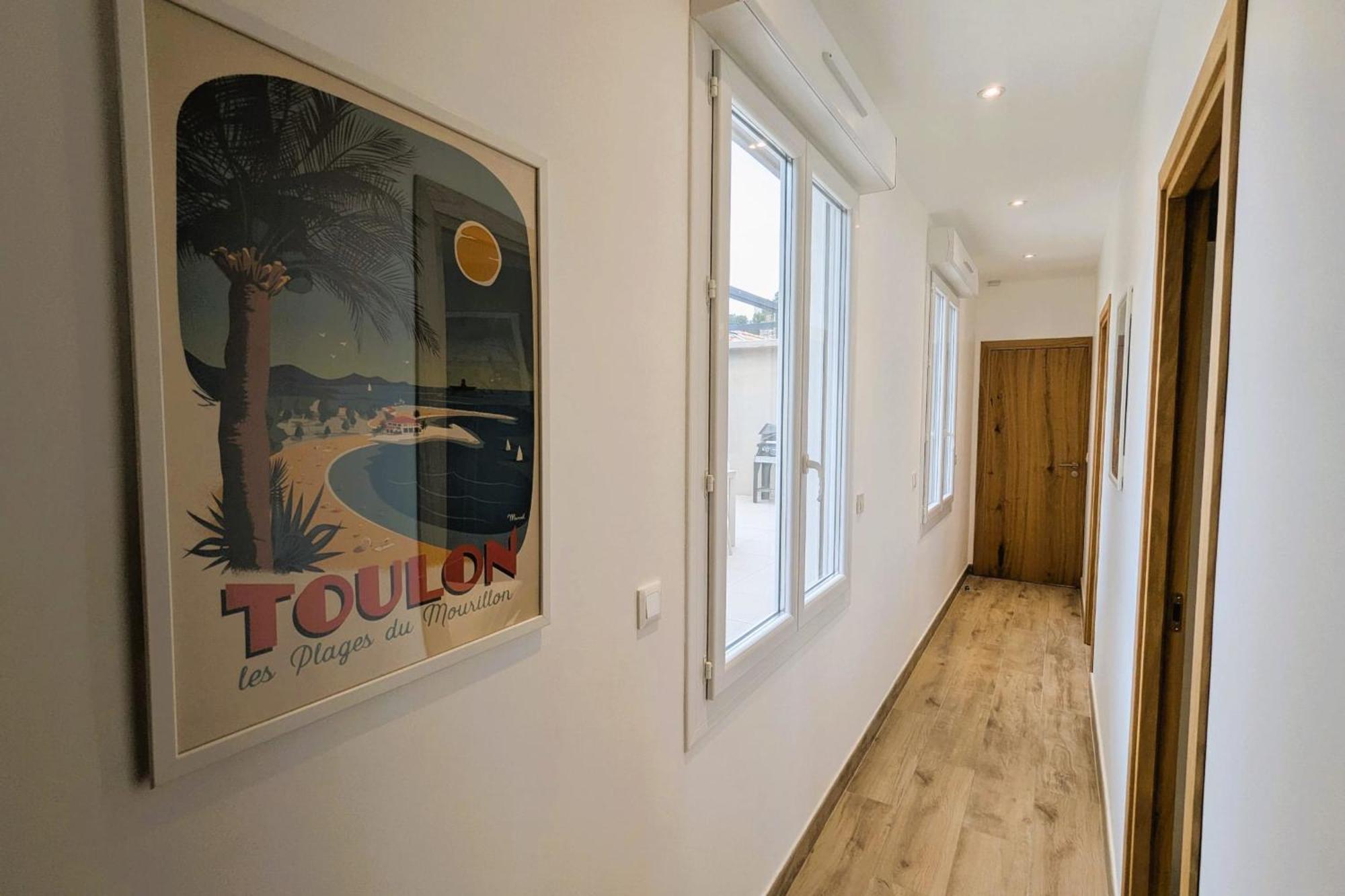 Appartement Penthouse With Large Terrace Near Beaches