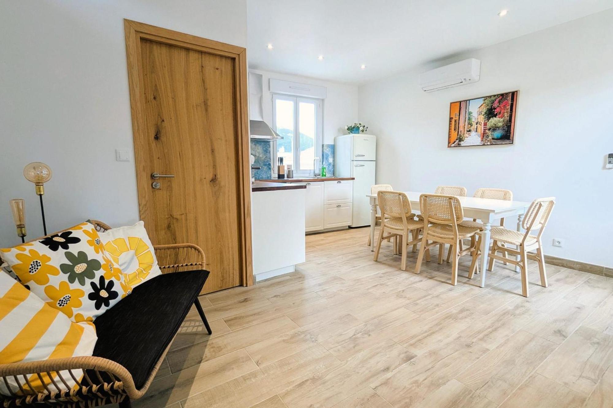 Penthouse With Large Terrace Near Beaches Appartement Toulon